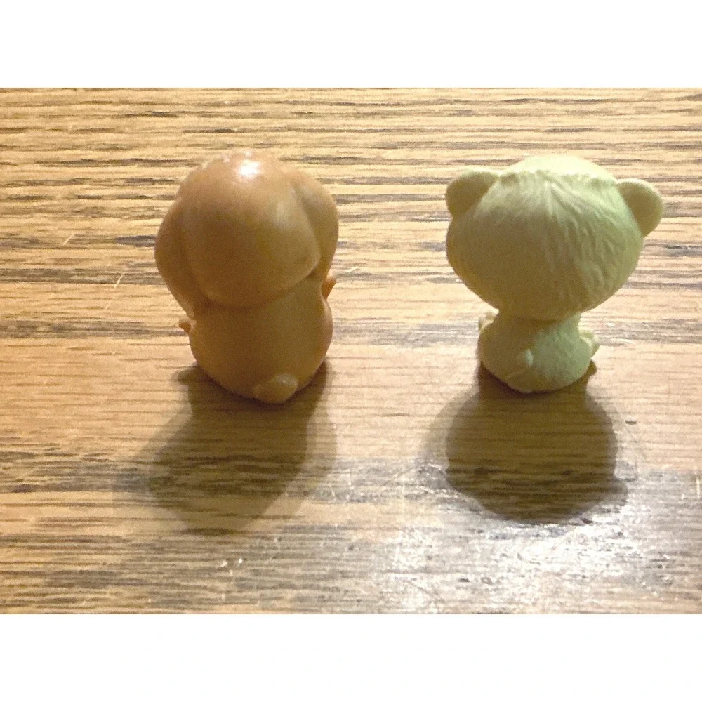 Barbie‎ Miniature Animal Figurines Tan Puppy with Tiara and Cream Lion Cub